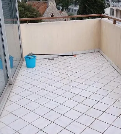 Apartment Apt With Balcony In Cannes Cannes